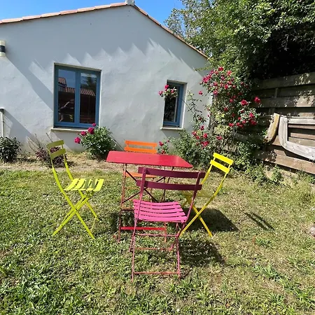 Independent 2 Bedrooms With Garden Les Sables-dʼOlonne